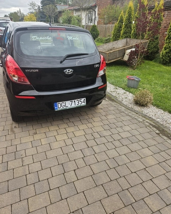 Hyundai i20 cena 21400 przebieg: 110800, rok produkcji 2012 z Nowa Sarzyna małe 172